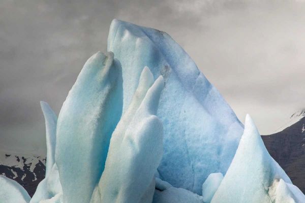 Iceland, Jokusarlon Unusual iceberg formations